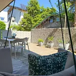 Duo - One & Two, Premium Seekirchen Apartment *