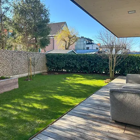 Duo - One & Two, Premium Seekirchen *