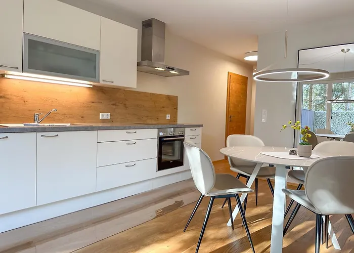 Duo - One & Two, Premium Seekirchen