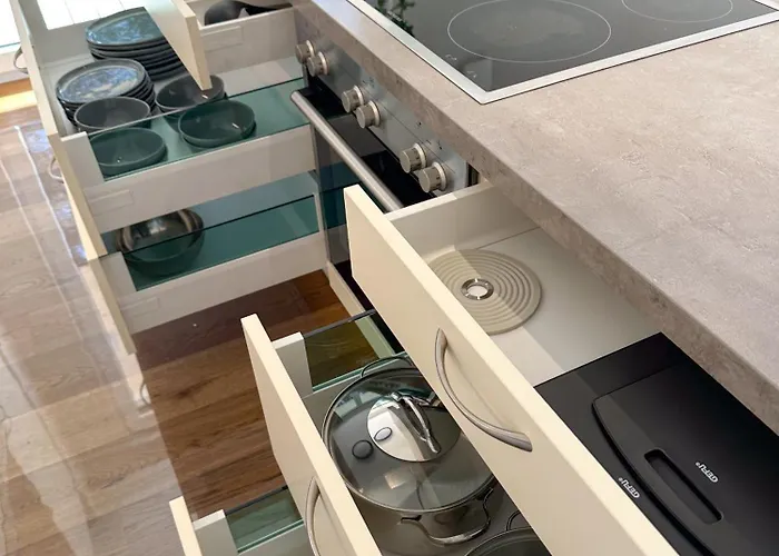 Duo - One & Two, Premium Seekirchen * Зекирхен-ам-Валлерзе